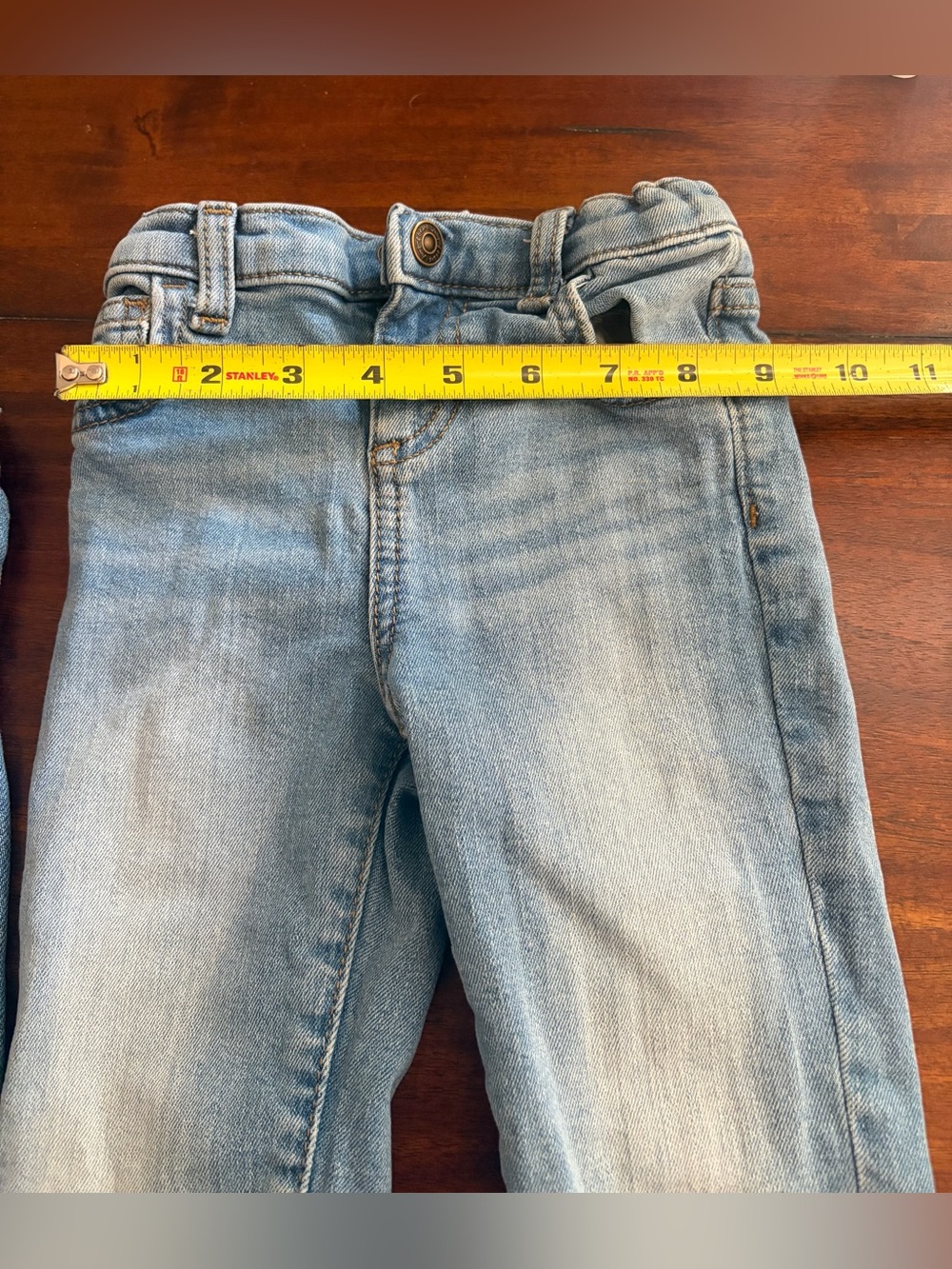 2T Lot Of 3 Pair Of Jeans Old Navy And Jumping Beans 2 Straight And 1 Skinny - Picture 15 of 16